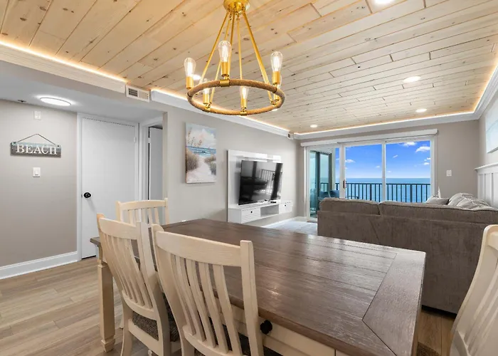 Spectacular Oceanfront Penthouse - Unit 1203
