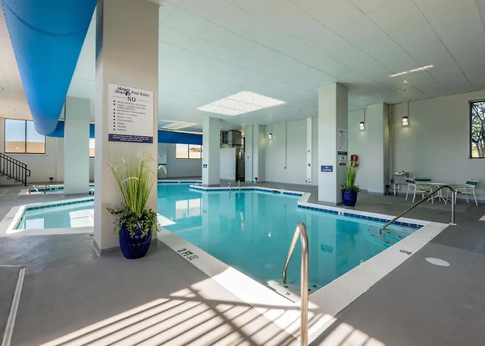 Spectacular Oceanfront Penthouse - Unit 1203
